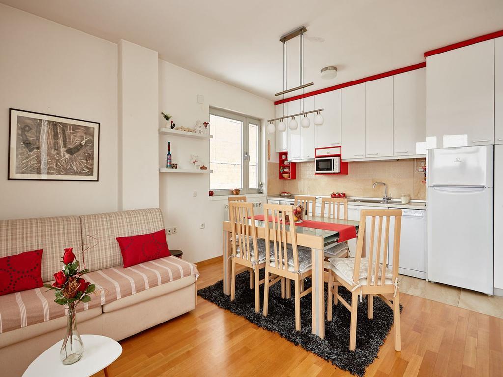 סקופיה Luxury Apartment Near City Center מראה חיצוני תמונה